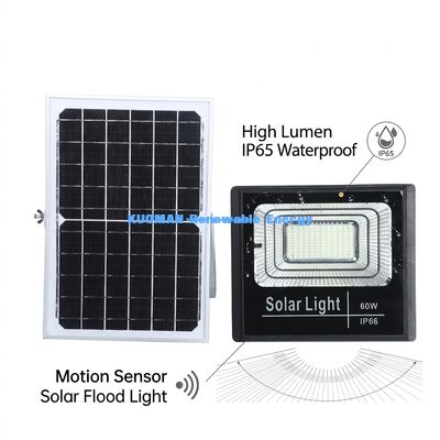 120Lm / W High Lumen Solar Flood Light với IP65 Waterproof và 50W-300W Output cho bãi đậu xe ngoài trời